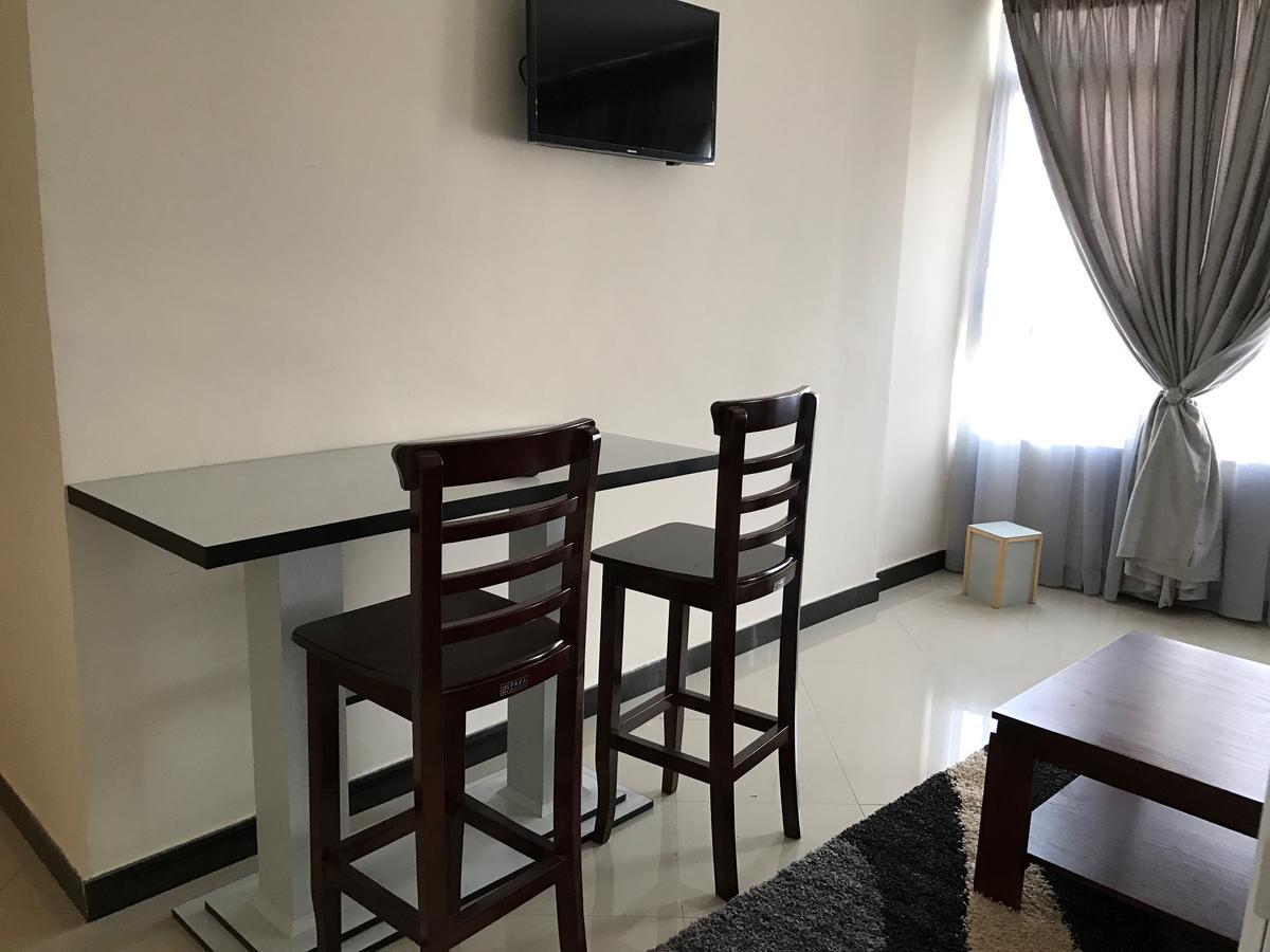 Afro Addis Hotel Apartment Exterior foto