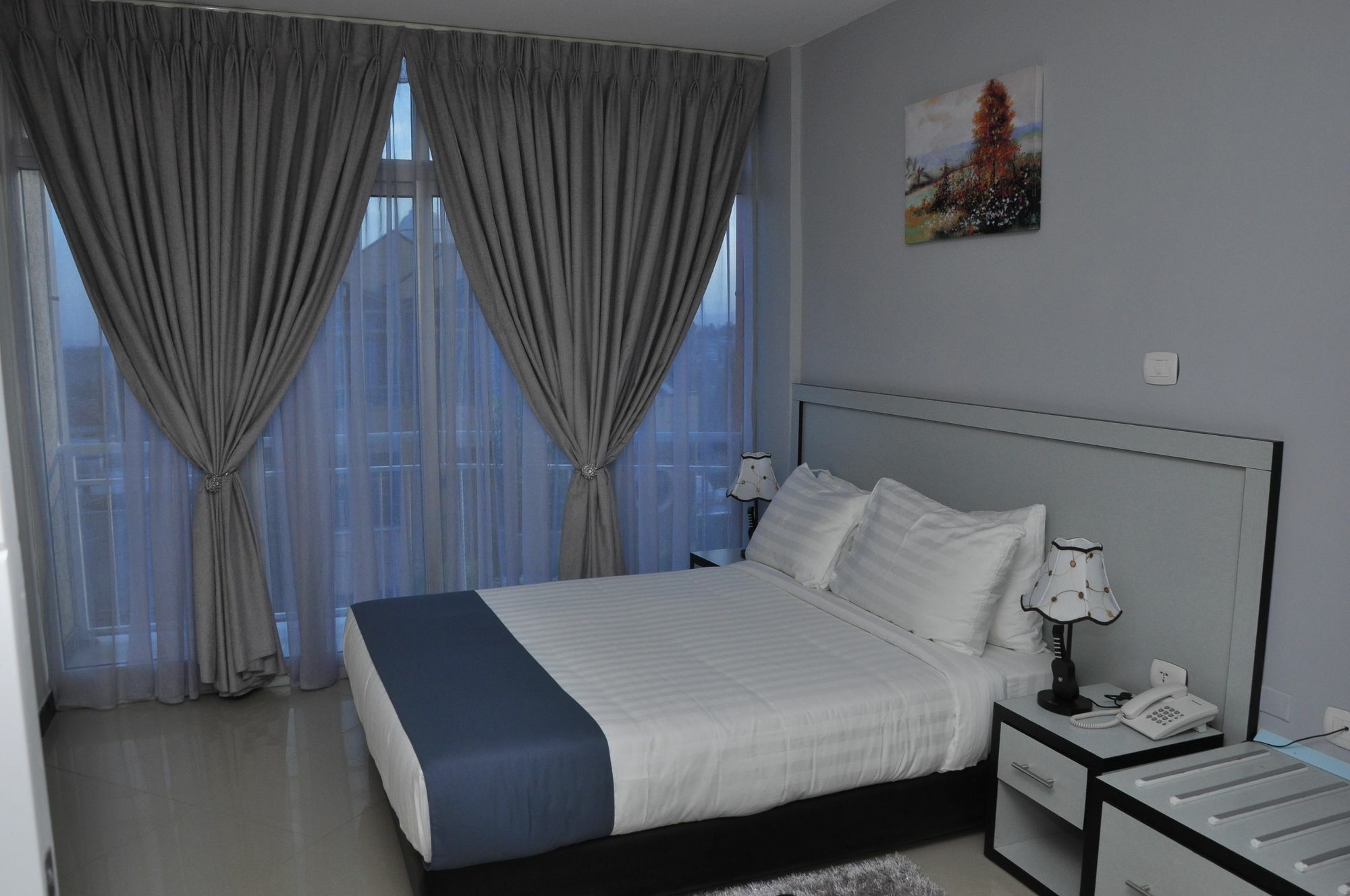 Afro Addis Hotel Apartment Exterior foto